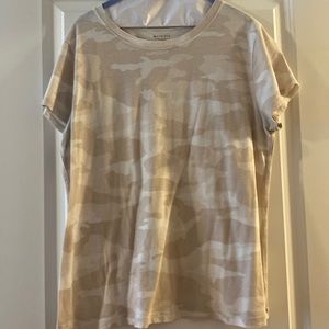 Womens Athleta camo shirt
